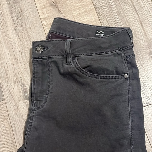 Buffalo David Bitton Faith Mid Rise Stretch Skinny Jean - Picture 2 of 12